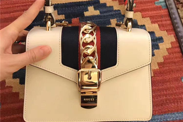 Gucciʲô Gucciô