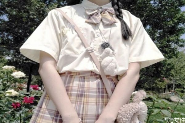 jk制服掉落很难抢吗 jk掉落怎么抢 jk制服掉落很难抢吗 jk掉落怎么抢