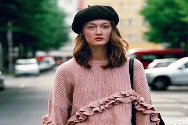 贝雷帽买大一点还是小 贝雷帽硬的还是软的好 贝雷帽买大一点还是小 贝雷帽硬的还是软的好