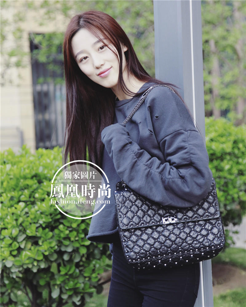 这包同时俘获欧阳娜娜和刘嘉玲 难怪范爷一下入三只