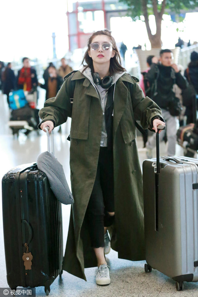 30套专属春天的风衣穿搭 一整月天天换都不重样