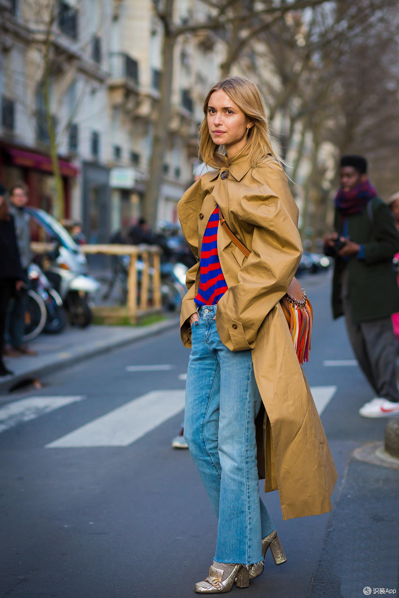 30套专属春天的风衣穿搭 一整月天天换都不重样