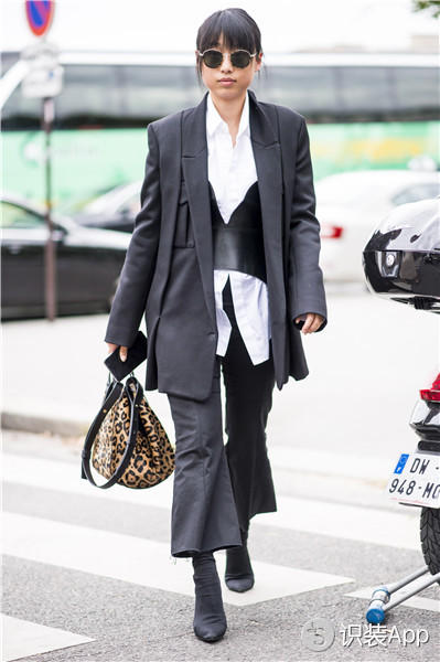 衬衫露一截 时髦一大截(还不快穿起来)!