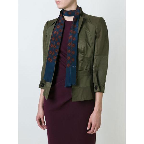 什么外套配什么围巾,保暖也讲套路