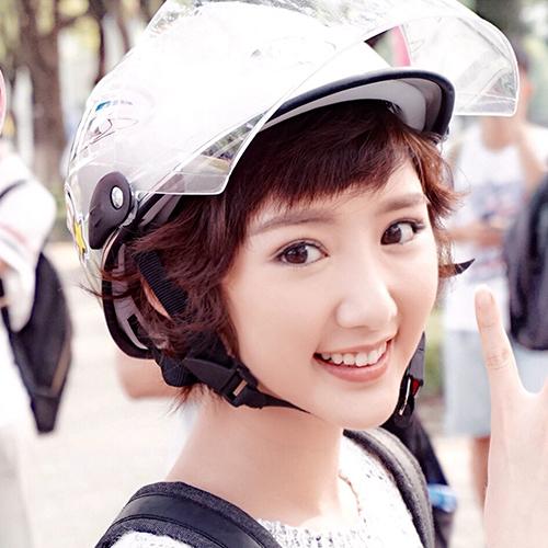 超短发超可爱 跟二喜毛晓彤学卖萌!