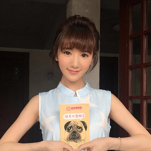 超短发超可爱 跟二喜毛晓彤学卖萌!