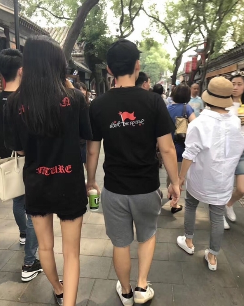 朱丹、孙怡怀孕四肢仍纤细,她们是怎么做到怀孕只胖肚子的?