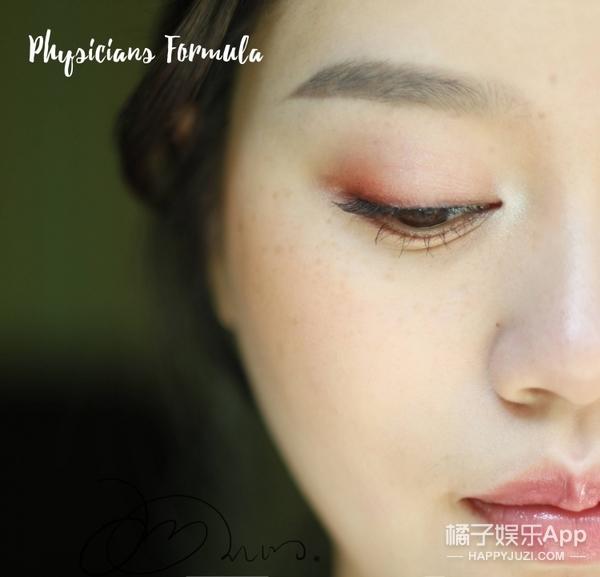 就像阳光亲吻过你的脸庞,Sun-Kissed妆容正当道!