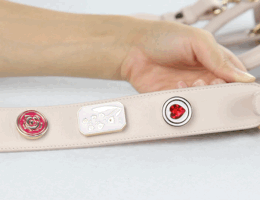 戴安娜王妃最爱的包出了中国版 刘亦菲立刻背上了