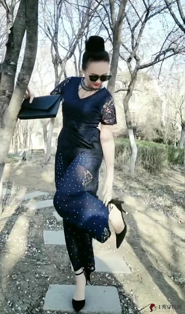 Լ