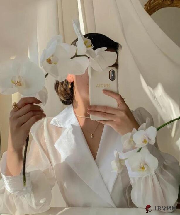 Ĵ