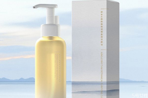 卸妆油需要乳化多久 卸妆油乳化了还可以用吗 卸妆油需要乳化多久 卸妆油乳化了还可以用吗