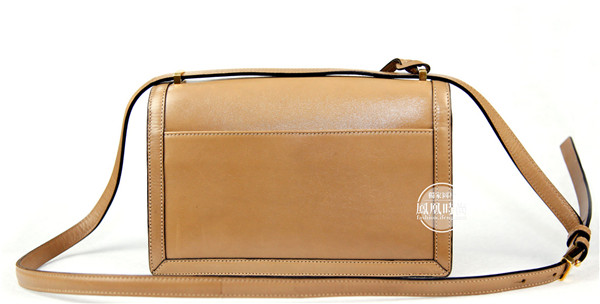 ʵLoewe Barcelonaǰ Сĵ