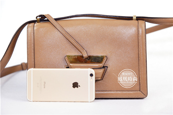ʵLoewe Barcelonaǰ Сĵ
