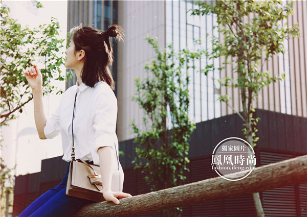ʵLoewe Barcelonaǰ Сĵ