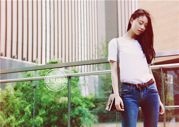 ʵLoewe Barcelonaǰ Сĵ