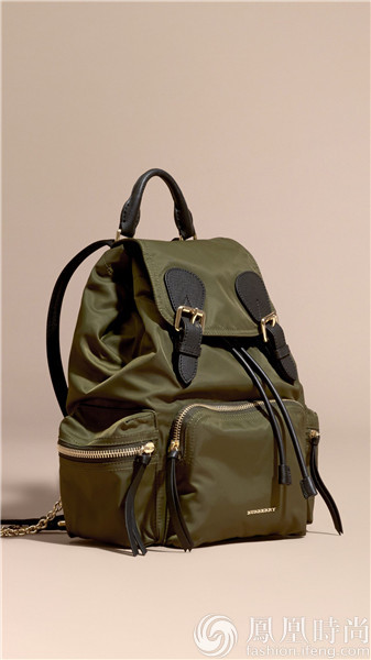 ʵBurberry Rucksack ϸһ˫