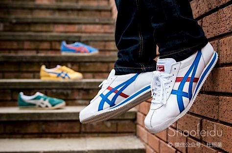  Sneaker Ь