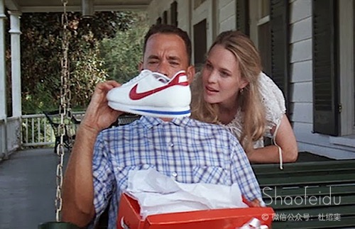  Sneaker Ь