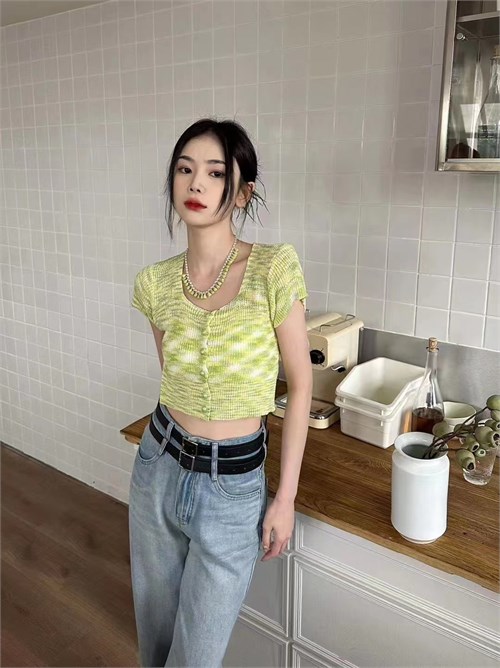 ˼ȻŮװ Ůдʱ