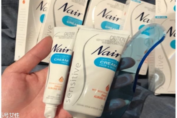 nairëǮ nairζë