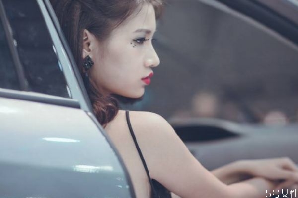 Ů˱ĵıʲô Ů˱ĵʲô