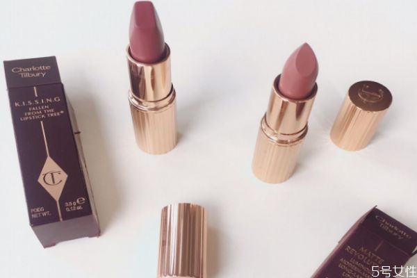 charlotteר-charlotte tilburyںα