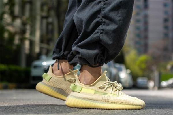 yeezy350ٱ yeezy350flax޶
