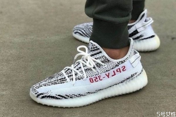 ҬЬƫƫС yeezyͿ˻ǰ