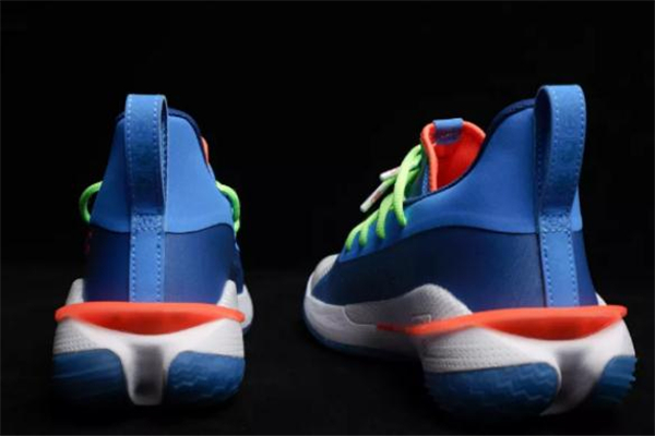 ua curry 7ʵ￪ 7