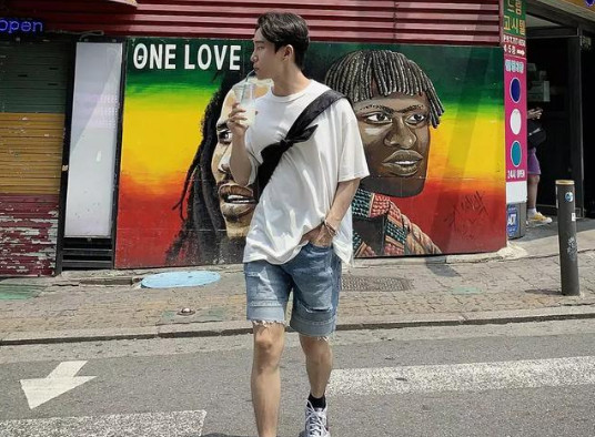 Ůʲô ׷