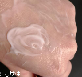 its skin˪ɷֱ ɷַ