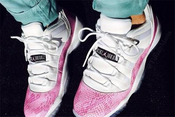 aj11lowٶԱ aj11lowô