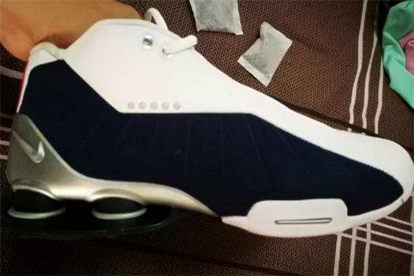 nike shox bb4̲-shox bb4ô