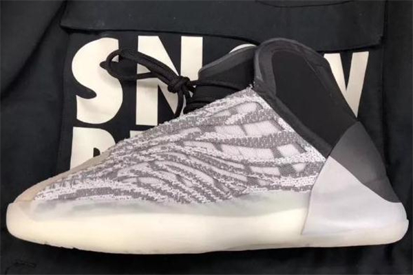 yeezyЬ yeezyЬŸô
