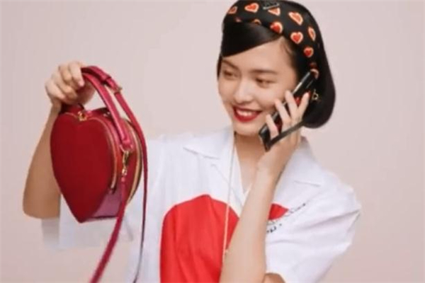 2019pradaϦ޶Ǯ pradaϦ޶ʽ
