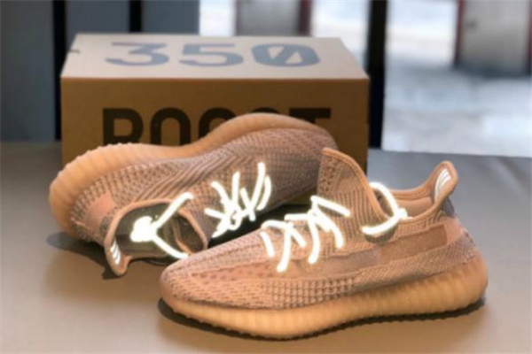 yeezy350ʹٶԱ Ҭ350޷ʹٱ