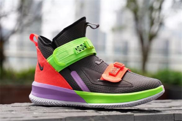 Ϳղķ˹ʿ13 lbj13