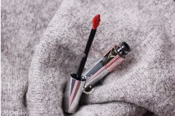 yslܴ11ʲôɫ yslܴ11ɫ