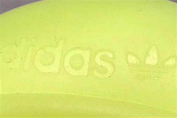 yeezy 350ӫٱ Ҭ350ӫٶԱ