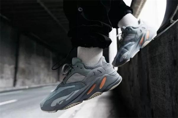 yeezy 700 inertia Ҭ700ٶԱ