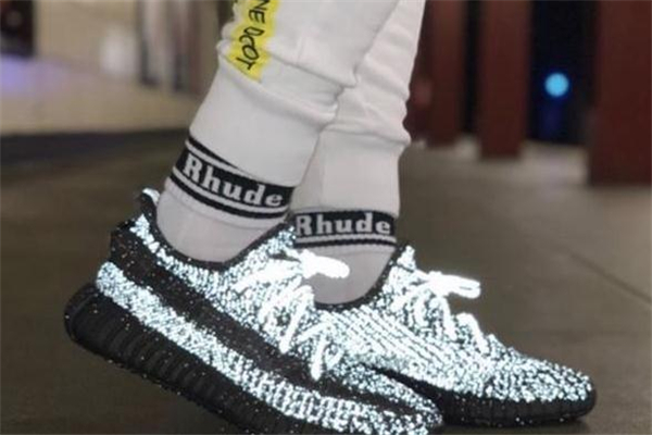 20196·۵yeezyЩ 20196Ҭӷۼƻ