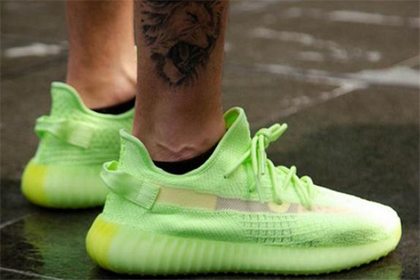 20196·۵yeezyЩ 20196Ҭӷۼƻ