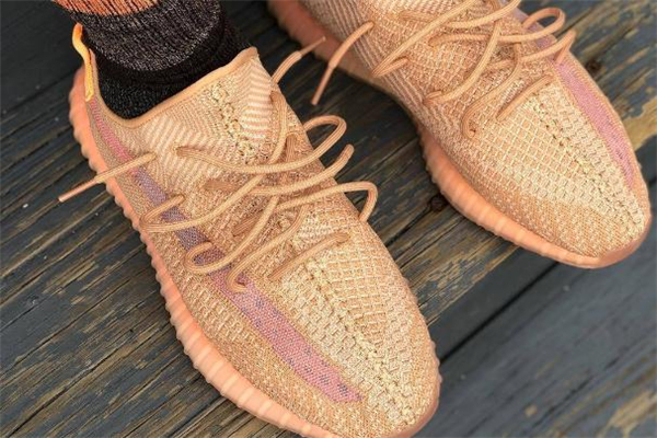 yeezy 350޶ Ҭ350޶ٶԱ