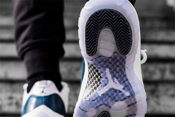 aj11 low߿ aj11 lowʵϽ