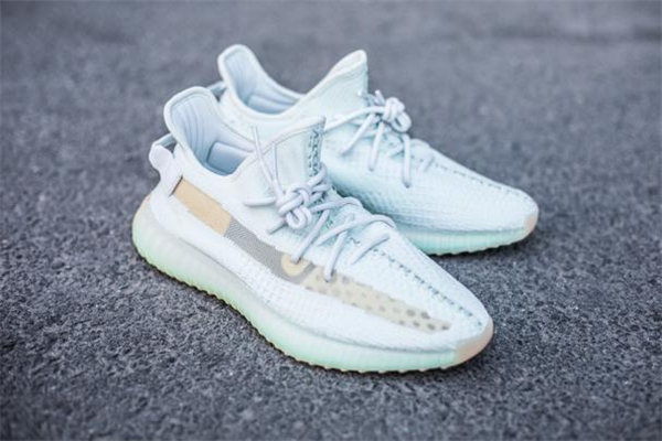 yeezy 350 v2 hyperspace ϽЧ