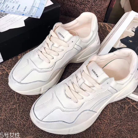 gucciϵЬŮһ˫