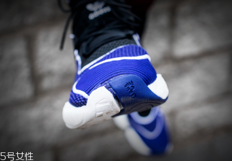 adidas crazy byw lvl 1 boostʵս