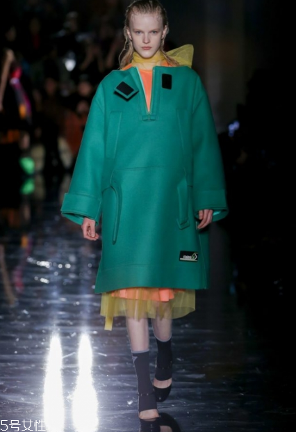 prada2018ﶬϵкÿ_ʽЩ