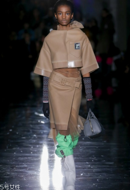 prada2018ﶬϵкÿ_ʽЩ